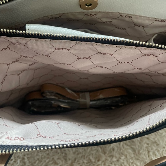 Aldo cream and tan purse - Picture 4 of 9